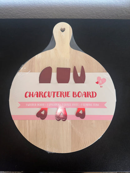 Target Bullseye Playground Valentines Charcuterie Board Set Heart Spreader Knife - Online Swap Meet